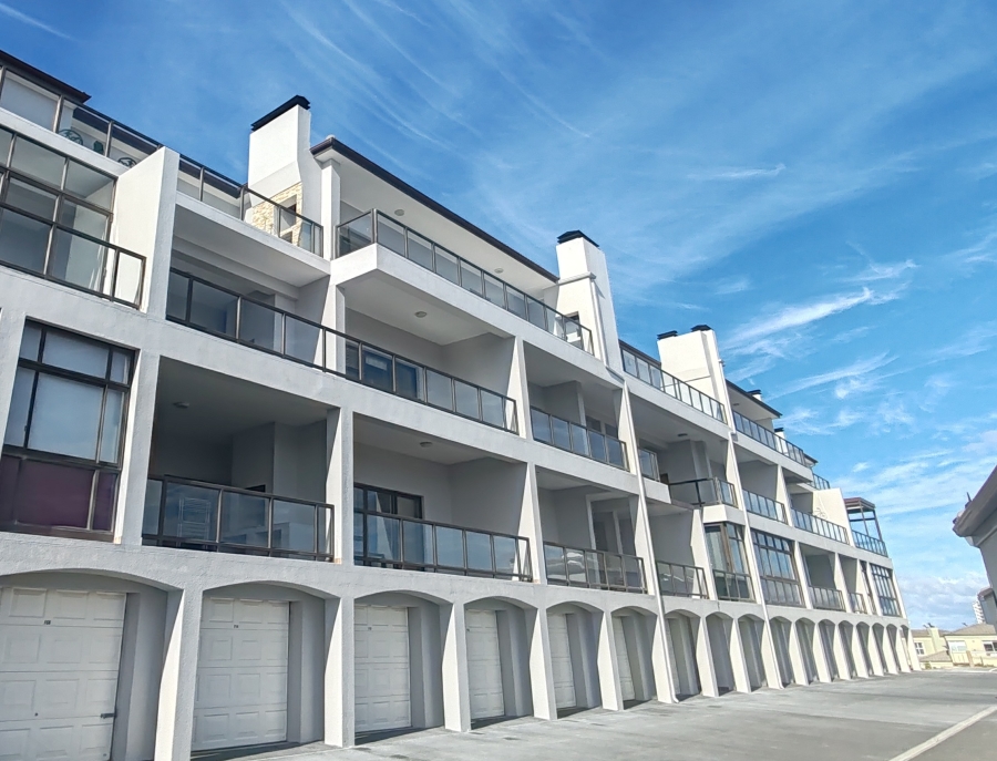 To Let 2 Bedroom Property for Rent in Big Bay Western Cape